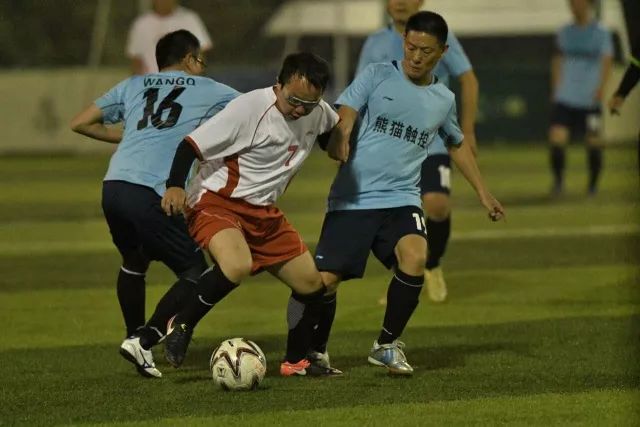 米体：朗尼克已拒绝米兰，他清楚阿莱格里经历、要求不受伊布干预